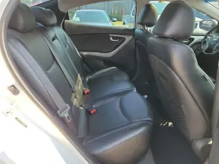 Hyundai ELANTRA 2014 Limited 4 puertas Sedan