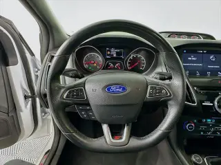 Ford Focus 2017 ST 4 puertas Hatchback