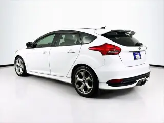 Ford Focus 2017 ST 4 puertas Hatchback
