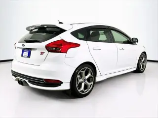 Ford Focus 2017 ST 4 puertas Hatchback