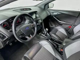 Ford Focus 2017 ST 4 puertas Hatchback
