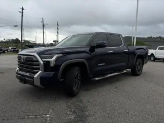 Toyota Tundra 2023 4x2 Limited 4 puertas CrewMax Cab Pickup LB