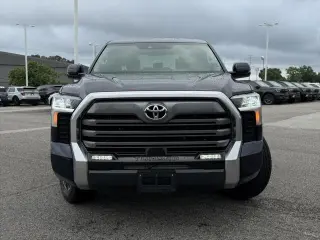 Toyota Tundra 2023 4x2 Limited 4 puertas CrewMax Cab Pickup LB