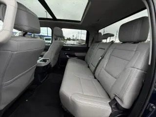 Toyota Tundra 2023 4x2 Limited 4 puertas CrewMax Cab Pickup LB