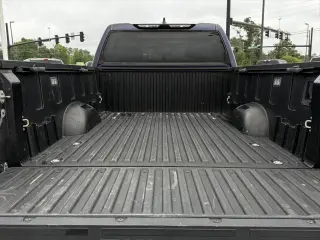 Toyota Tundra 2023 4x2 Limited 4 puertas CrewMax Cab Pickup LB