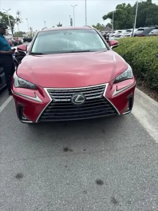Lexus NX 300 2019 F SPORT 4 puertas Crossover