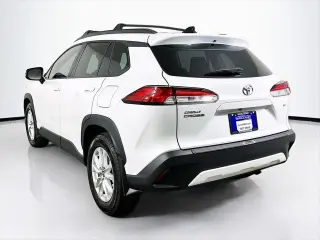 Toyota Corolla Cross 2025 LE 4 puertas Crossover