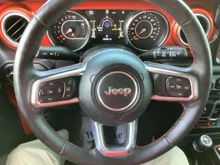 Jeep Wrangler Unlimited 2018 4x4 Rubicon 4 puertas SUV (lanzamiento a mitad de año)