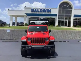 Jeep Wrangler Unlimited 2018 4x4 Rubicon 4 puertas SUV (lanzamiento a mitad de año)