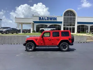 Jeep Wrangler Unlimited 2018 4x4 Rubicon 4 puertas SUV (lanzamiento a mitad de año)