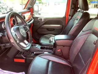 Jeep Wrangler Unlimited 2018 4x4 Rubicon 4 puertas SUV (lanzamiento a mitad de año)
