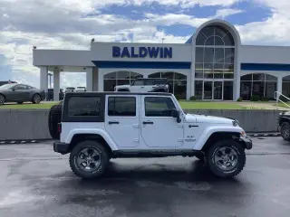 Jeep Wrangler Unlimited 2016 4x4 Sahara 4 puertas SUV