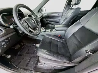 Jeep Grand Cherokee 2018 4x4 Laredo 4 puertas SUV