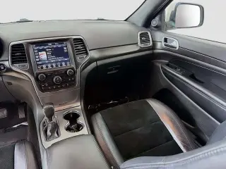 Jeep Grand Cherokee 2018 4x4 Laredo 4 puertas SUV