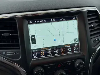 Jeep Grand Cherokee 2018 4x4 Laredo 4 puertas SUV