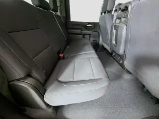 Chevrolet Silverado 2500HD 2021 4x4 Custom 4 puertas Cabina Crew SB