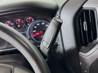 Chevrolet Silverado 2500HD 2021 4x4 Custom 4 puertas Cabina Crew SB