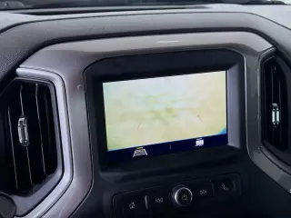 Chevrolet Silverado 2500HD 2021 4x4 Custom 4 puertas Cabina Crew SB