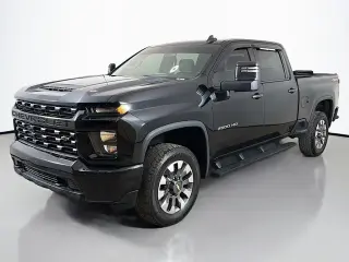 Chevrolet Silverado 2500HD 2021 4x4 Custom 4 puertas Cabina Crew SB