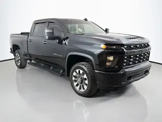 Chevrolet Silverado 2500HD 2021 4x4 Custom 4 puertas Cabina Crew SB