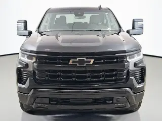Chevrolet Silverado 1500 2024 4x4 RST 4 puertas Cabina Crew 5.8 pies. Caja corta