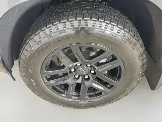 Chevrolet Silverado 1500 2024 4x4 RST 4 puertas Cabina Crew 5.8 pies. Caja corta