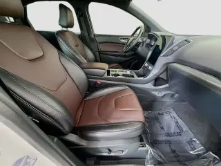 Ford Edge 2022 AWD Titanium 4 puertas Crossover