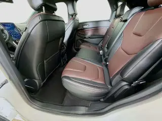 Ford Edge 2022 AWD Titanium 4 puertas Crossover