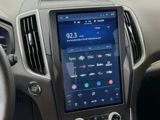 Ford Edge 2022 AWD Titanium 4 puertas Crossover