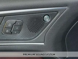 Ford Edge 2022 AWD Titanium 4 puertas Crossover