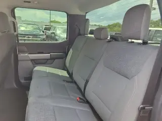 Ford F-150 2024 4x2 XLT 4 puertas SuperCrew 5.5 pies. SB