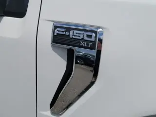 Ford F-150 2024 4x2 XLT 4 puertas SuperCrew 5.5 pies. SB