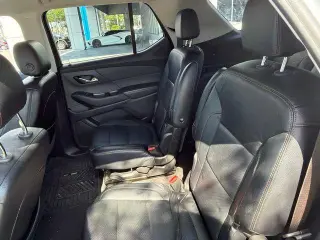 Chevrolet Traverse 2021 LT Tela 4 puertas SUV con 1LT