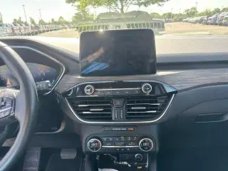 Ford Escape Híbrido 2020 Titanium 4 puertas SUV