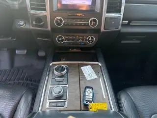 Ford Expedition 2019 4x4 Platinum 4 puertas SUV
