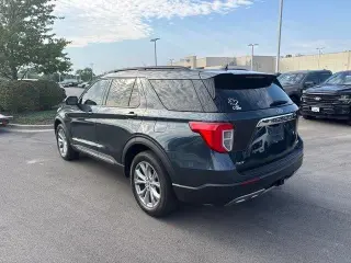Ford Explorer 2023 AWD XLT 4 puertas SUV