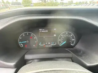 Furgoneta de Carga Ford Transit 2022 250 3 puertas SWB Techo Bajo