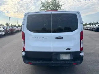 Furgoneta de Carga Ford Transit 2022 250 3 puertas SWB Techo Bajo