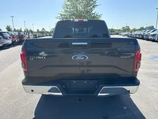 Ford F-150 2015 4x4 XLT 4 puertas SuperCrew 5.5 pies. SB