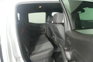 Chevrolet Colorado 2023 4x4 Z71 4 puertas Crew Cab 5 pies. SB