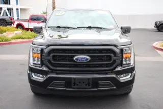 Ford F-150 2023 4x2 XLT 4 puertas SuperCrew 5.5 pies. SB