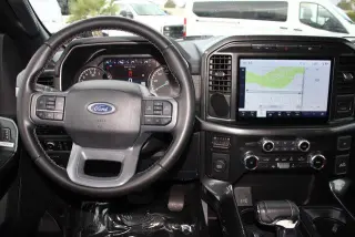 Ford F-150 2023 4x2 XLT 4 puertas SuperCrew 5.5 pies. SB
