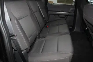 Ford F-150 2023 4x2 XLT 4 puertas SuperCrew 5.5 pies. SB