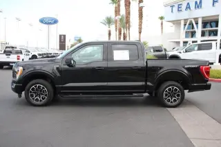 Ford F-150 2023 4x2 XLT 4 puertas SuperCrew 5.5 pies. SB