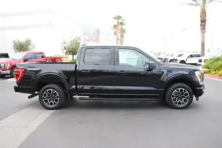 Ford F-150 2023 4x2 XLT 4 puertas SuperCrew 5.5 pies. SB