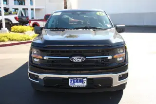 Ford F-150 2025 4x2 XLT 4 puertas SuperCrew 5.5 pies SB