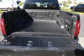 Ford F-150 2025 4x2 XLT 4 puertas SuperCrew 5.5 pies SB