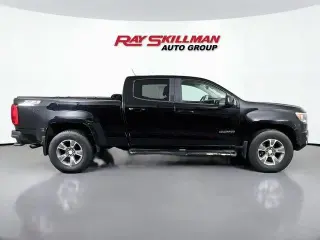 Chevrolet Colorado 2015 4x4 Z71 Cabina Crew 4 puertas 5 pies. Caja corta