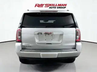 GMC Yukon 2019 4x4 Denali 4 puertas SUV