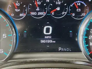 GMC Yukon 2019 4x4 Denali 4 puertas SUV